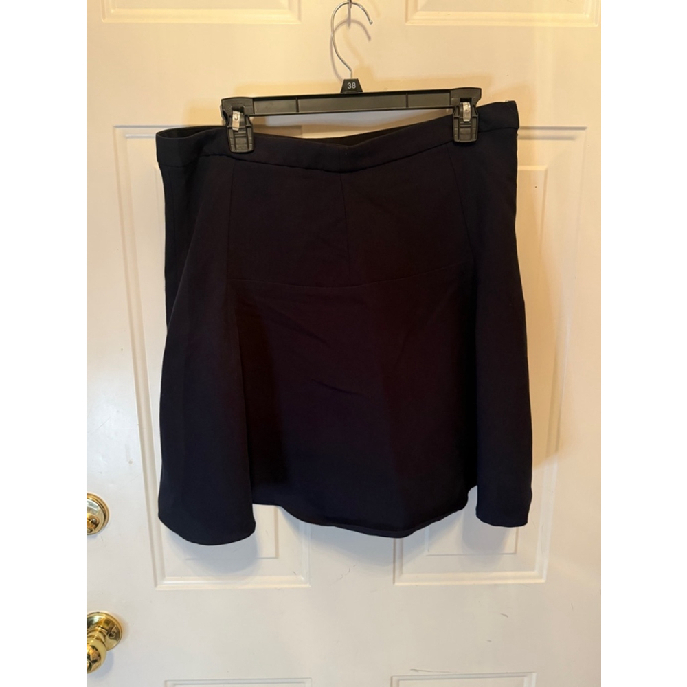 Women's Ellen Tracy Skirt, Size 12, Black
